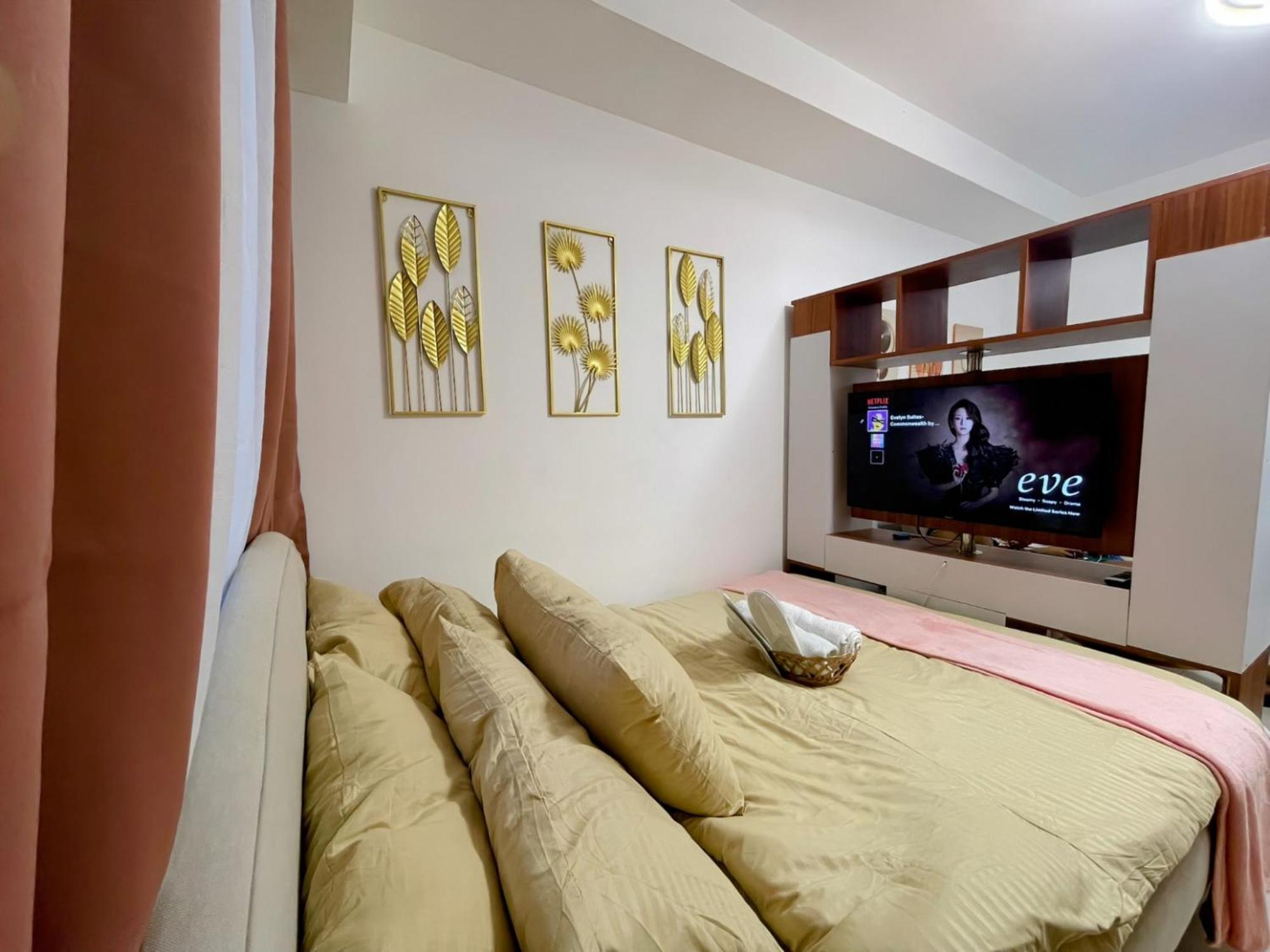 Acellyne'S Suites At The Residences At Commonwealth By Century Quezon City Ruang foto